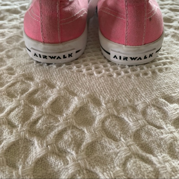 Airwalk Sneakers - Picture 3 of 7